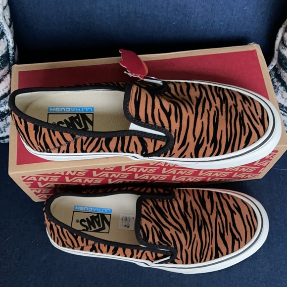 Vans Slip-On Sf Animal Stripes Black Marshmallow WMNS - Picture 3 of 16